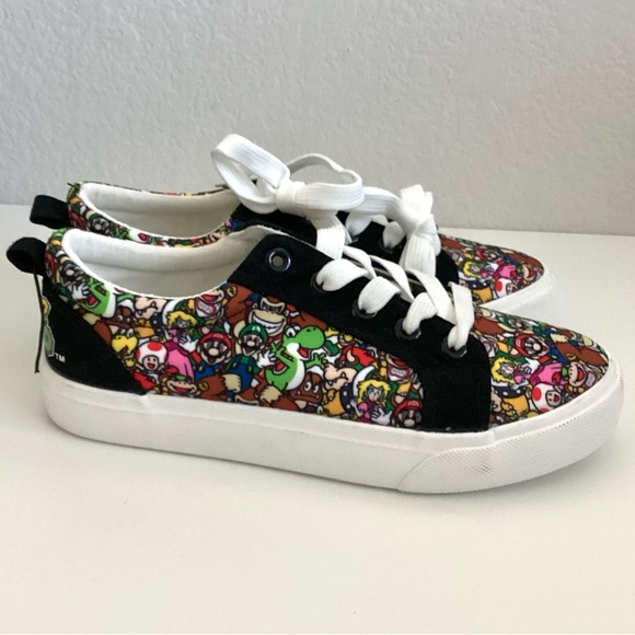 \Nintendo\ NWOT Kid’s Super Mario Sneakers - Picture 4 of 12